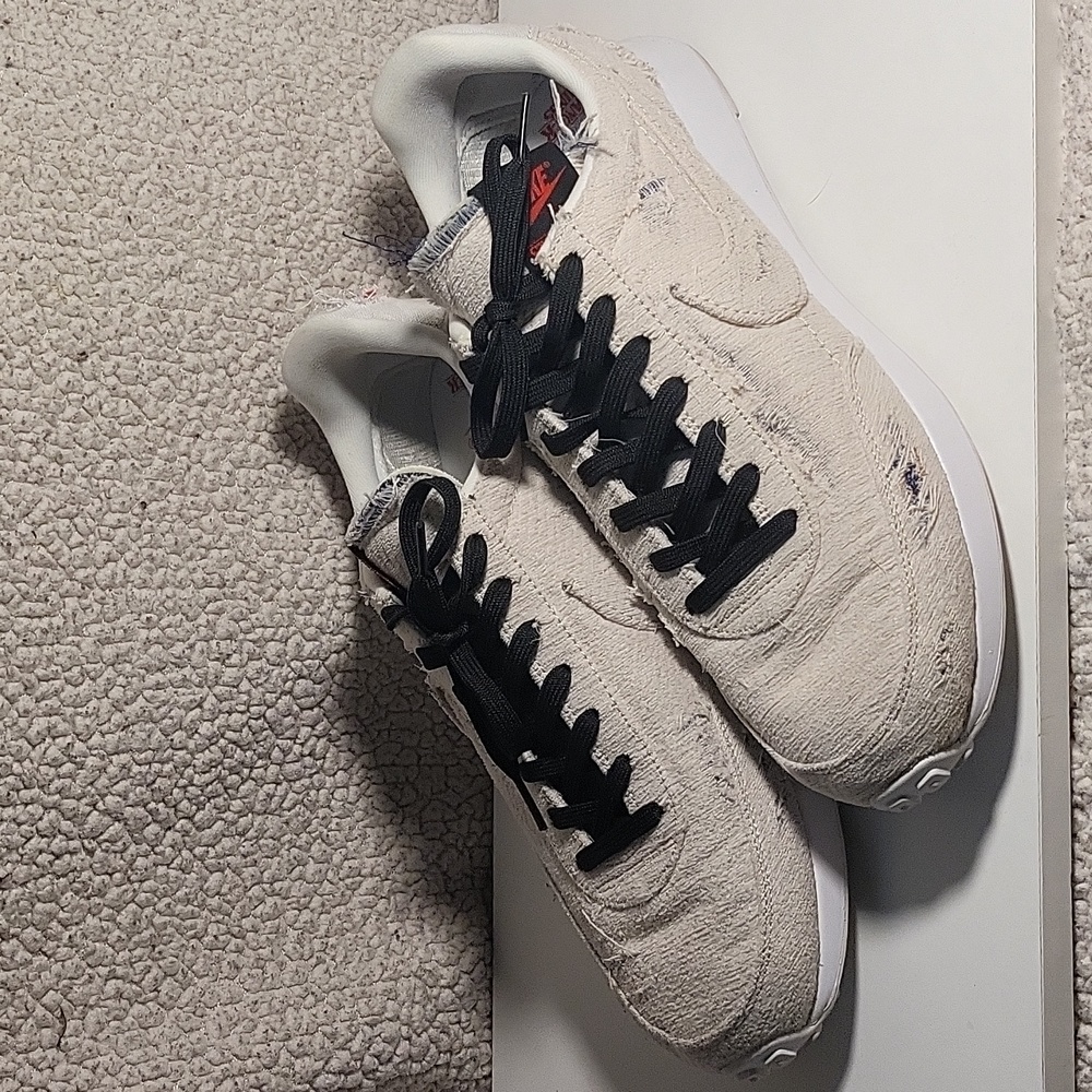 Nike Stranger Things Air Tailwind 79 size 10M